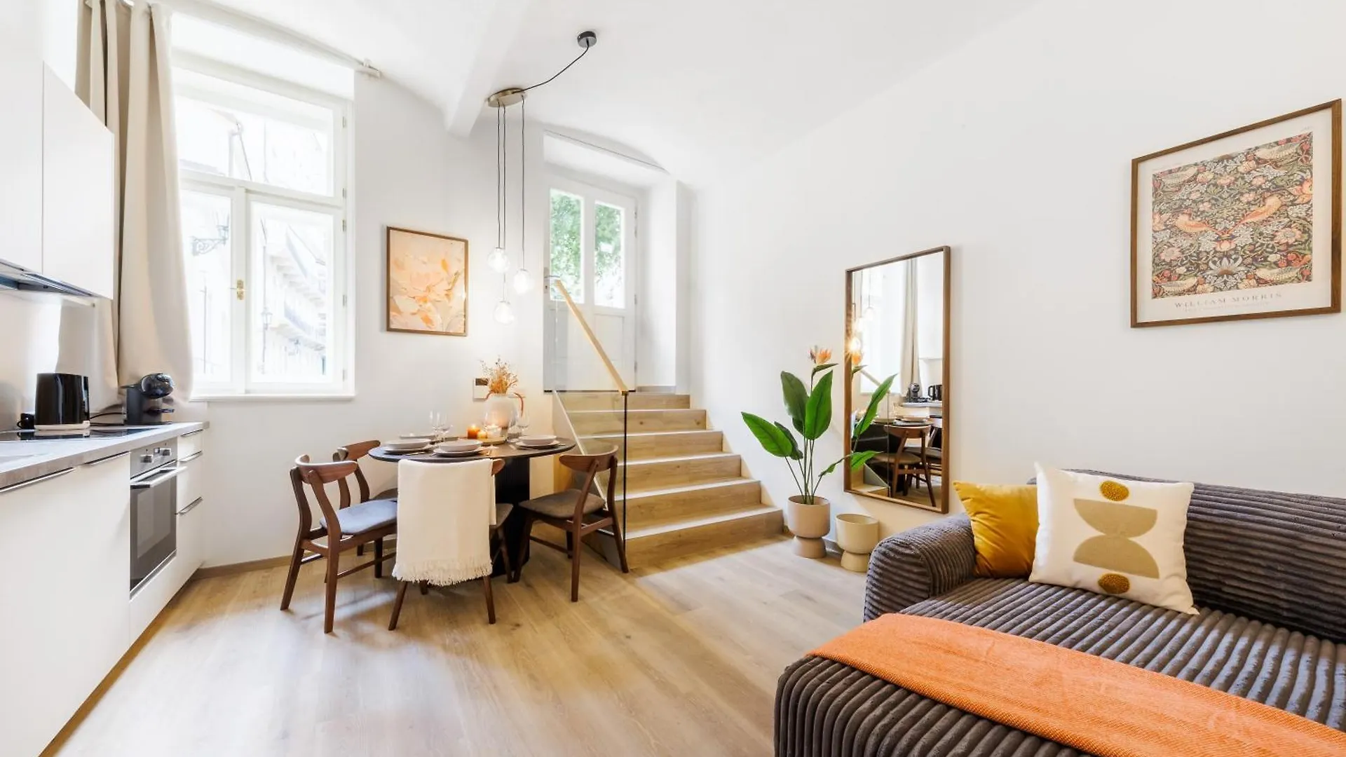 Wenceslas Square Apartments By Rentero Прага
