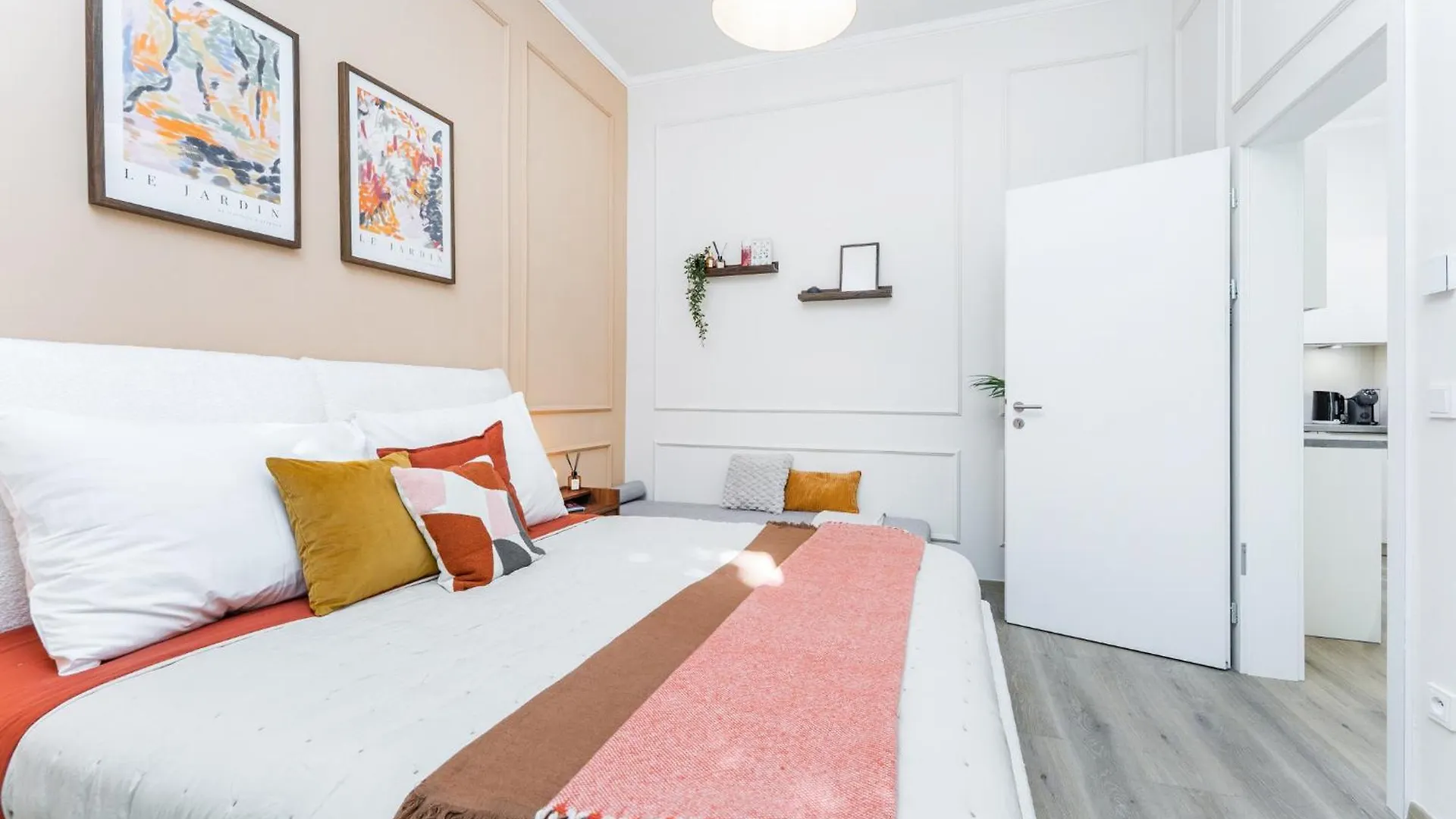 Wenceslas Square Apartments By Rentero Прага Чехия